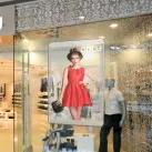 63” INDOOR DIGITAL SIGNAGE TRANSPARENT POSTER RESTIGIO SOLUTIONS