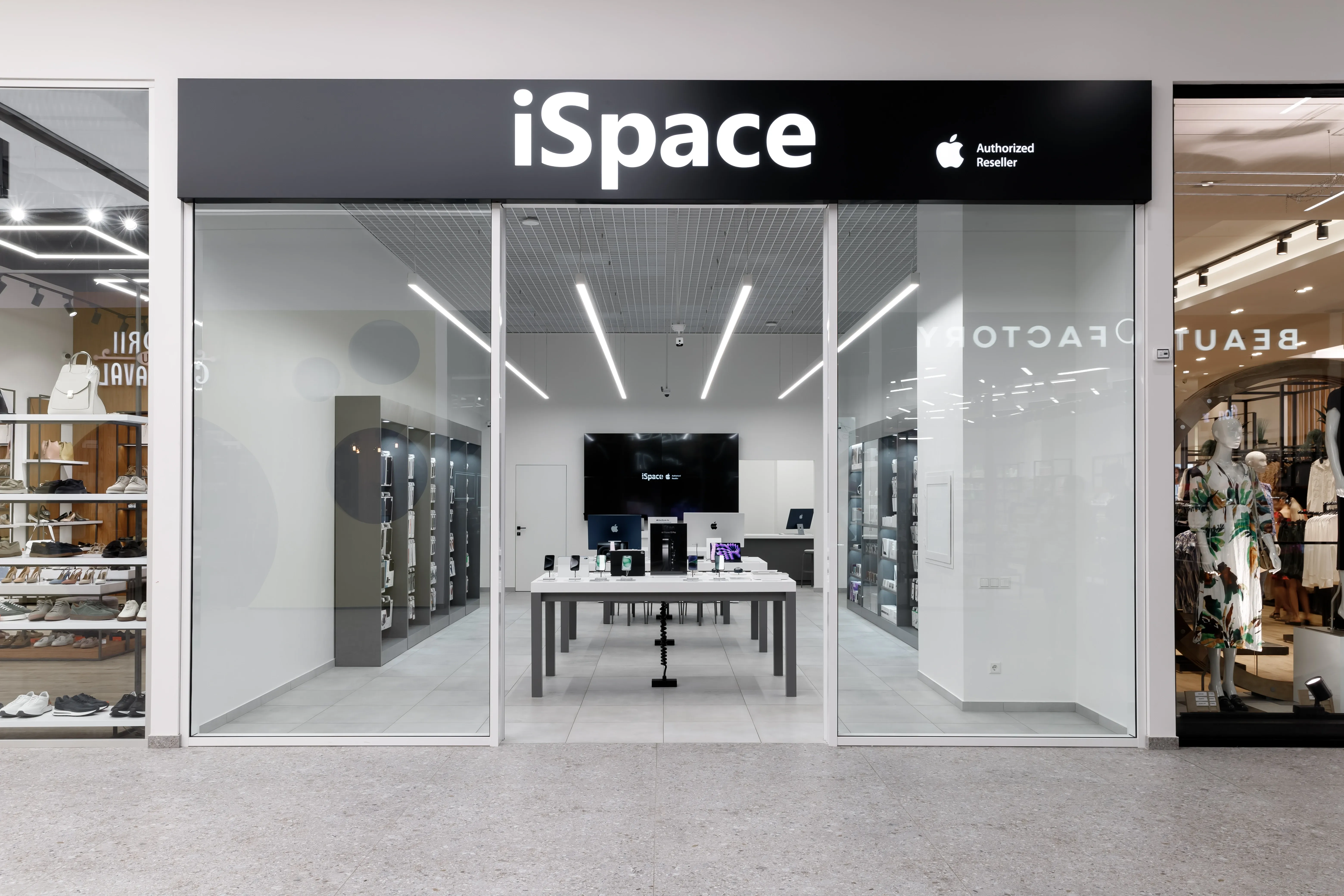 iSpace Port Mall