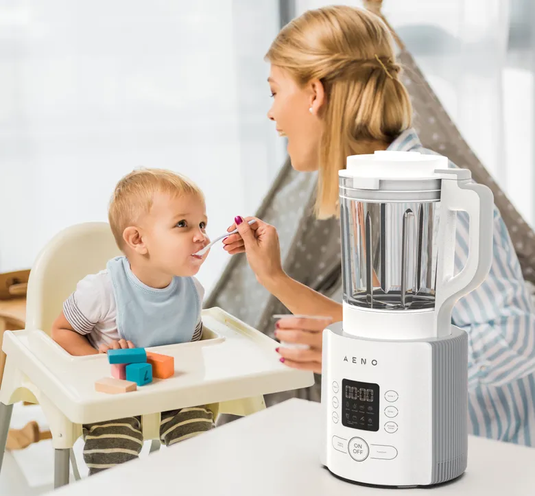 2-in-1: Boil & Whip baby food