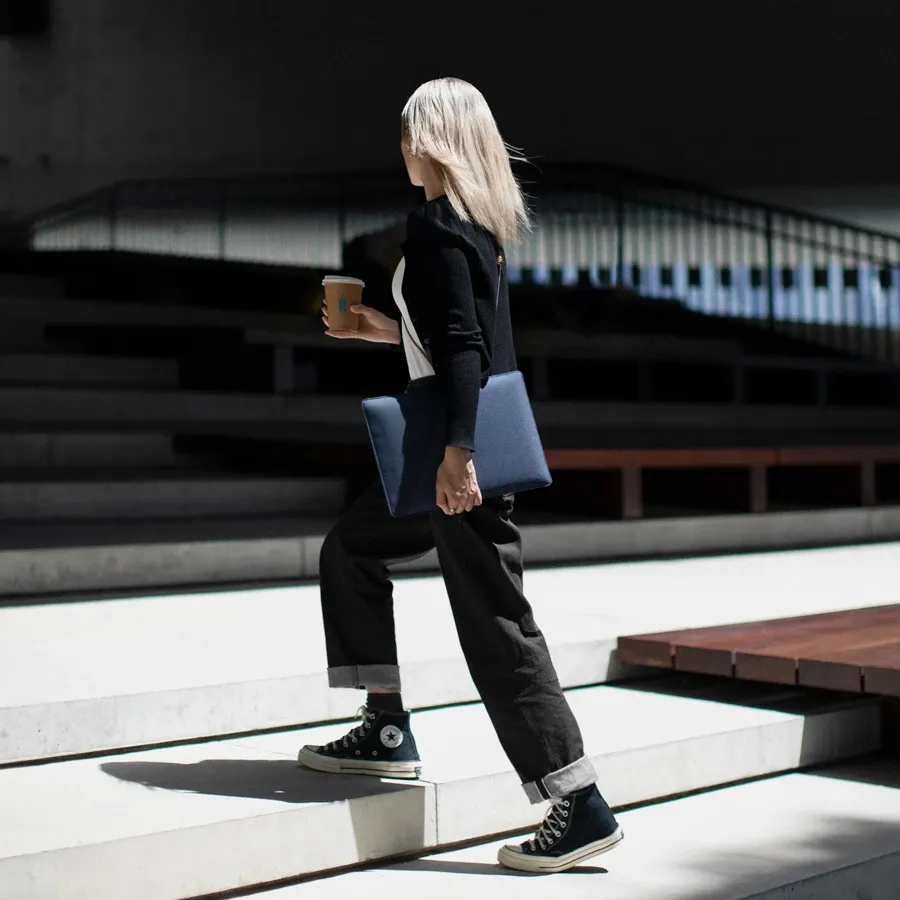 photo 3 - NATIVE UNION Чехол STOW SLIM  Синевато-серый для MacBook Pro 14/MacBook Air 13/MacBook Pro 13