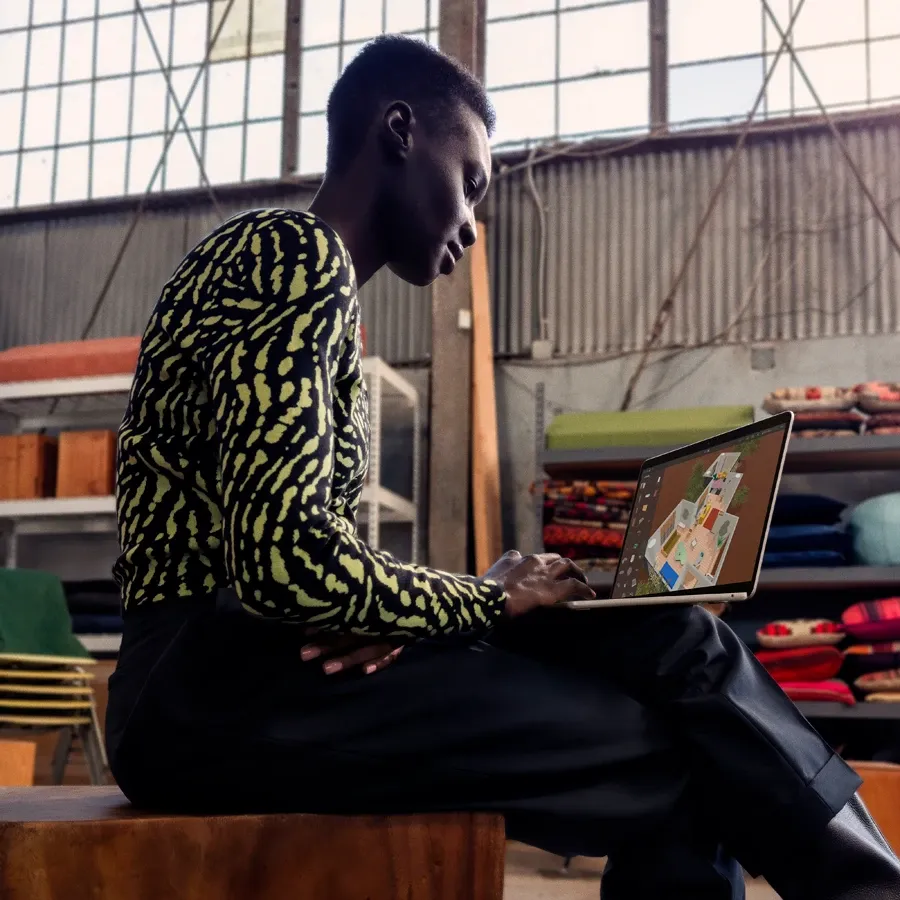 photo 8 - MacBook Air 13.6" M3 (8C CPU/10C GPU), 24 ГБ, 512 ГБ, Starlight