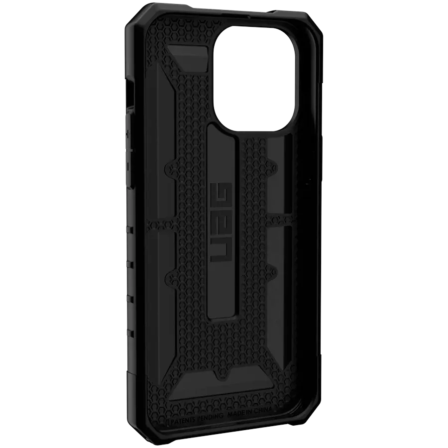 photo 3 - Защитный чехол UAG PATHFINDER  Чёрный для iPhone 14 Pro Max