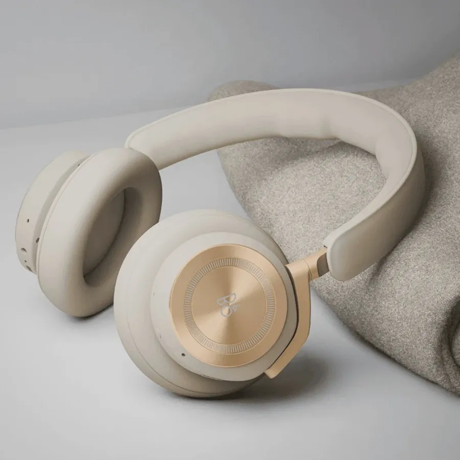 photo 5 - BANG & OLUFSEN Beoplay HX Wireless Headphones, Gold Tone