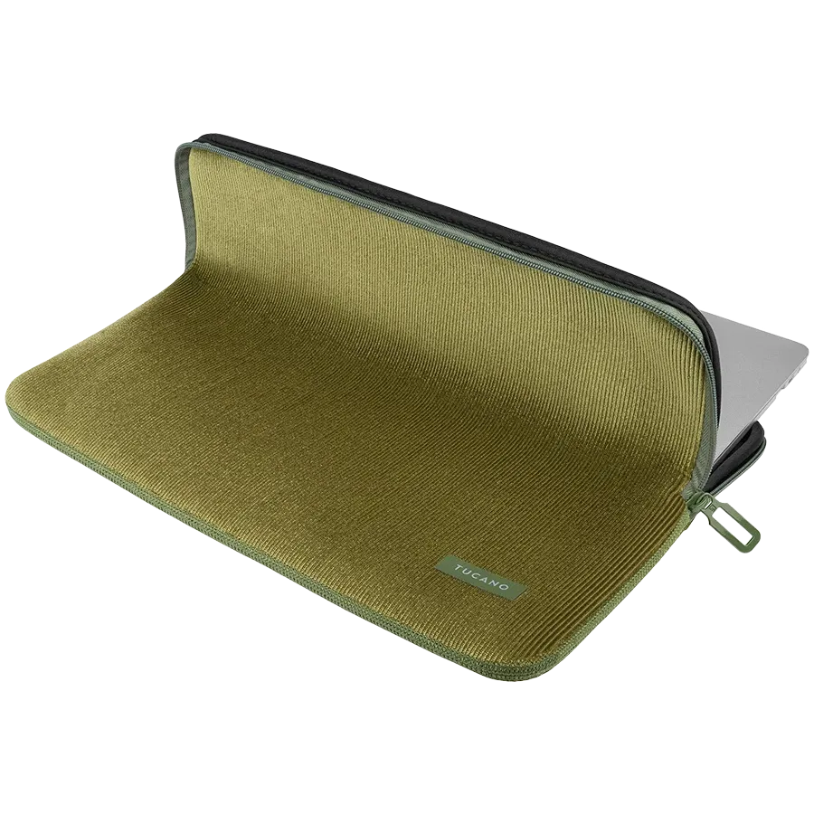 photo 2 - TUCANO Case VELLUTO  Green for MacBook Air 13/MacBook Pro 13