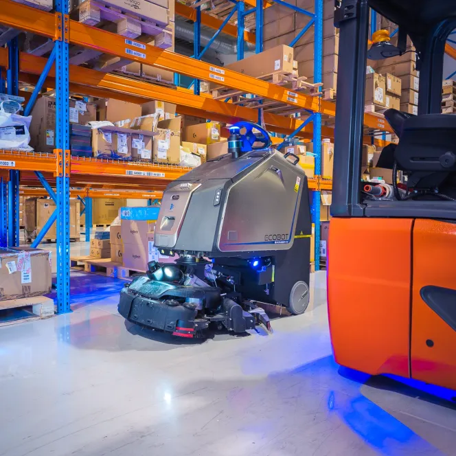 Autonomous Warehouse Cleaning Solution