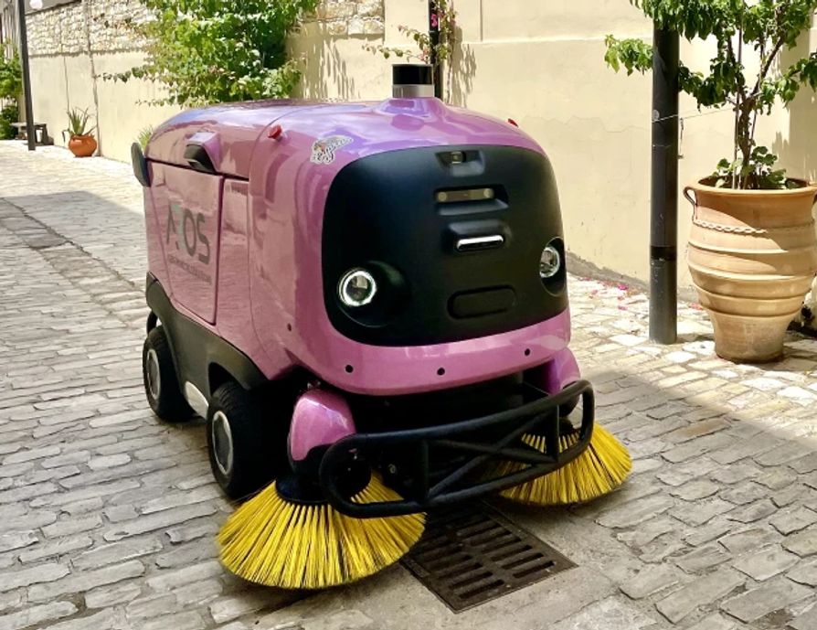 Outdoor Cleaning Robots