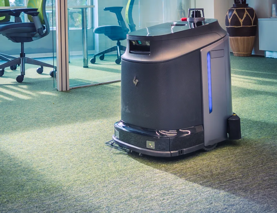 Versatile cleaning solution for offices