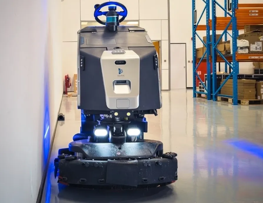 Autonomous Warehouse Cleaning Solution