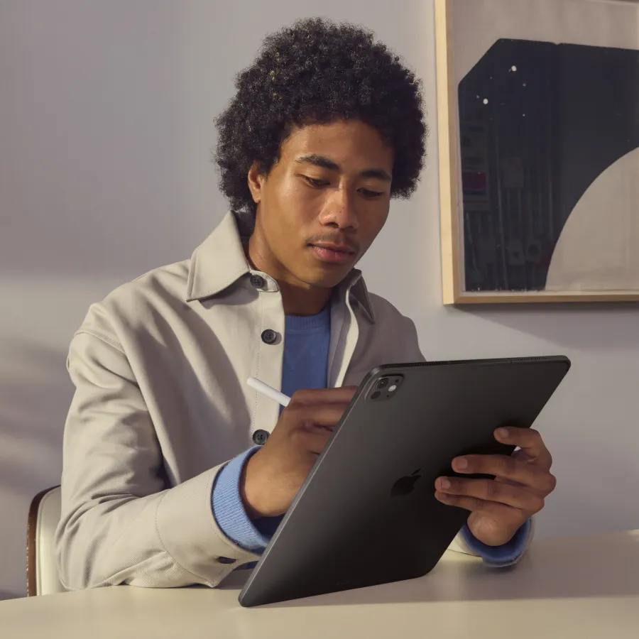 Apple iPad Pro 13 (M4), 1 ТБ, Wi-Fi+Celular, Нанотекстурное стекло, 2024, Space Black — Image №4